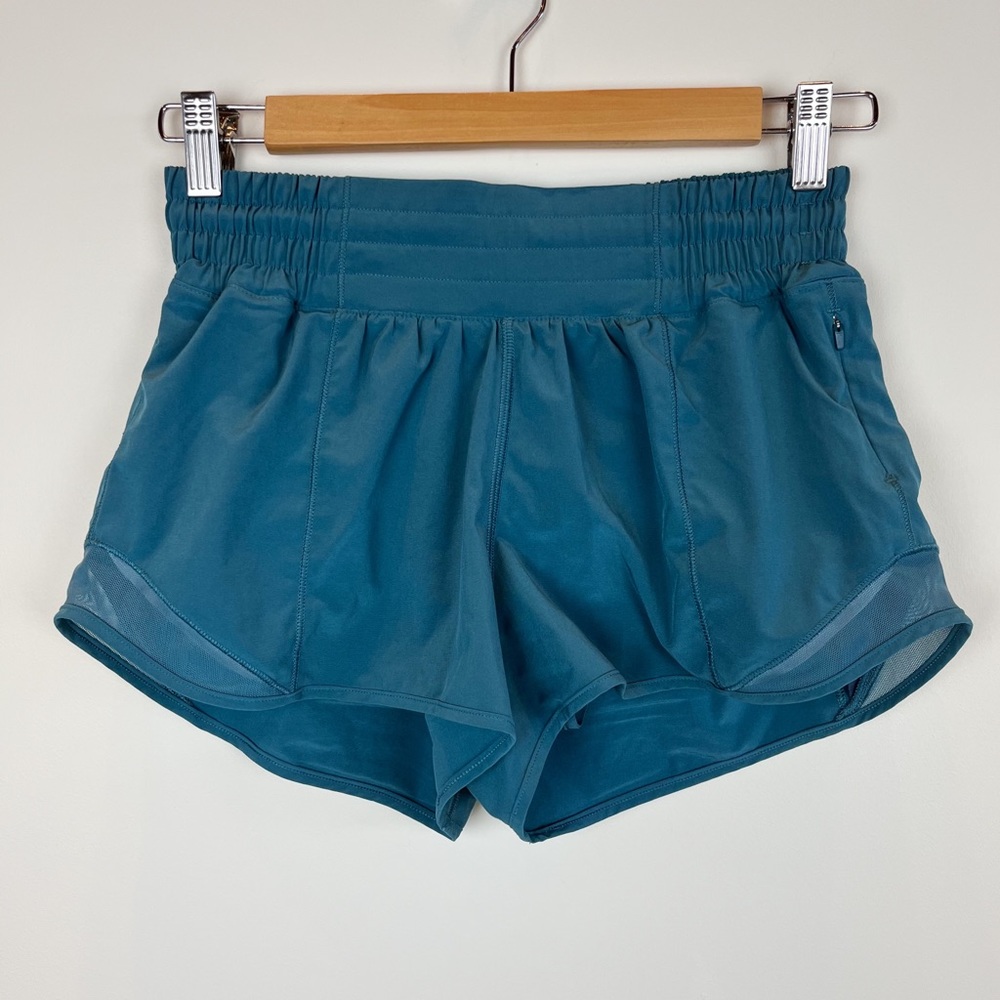 Lululemon High-Rise Hotty Hot Shorts (2.5”) in Dessert Teal